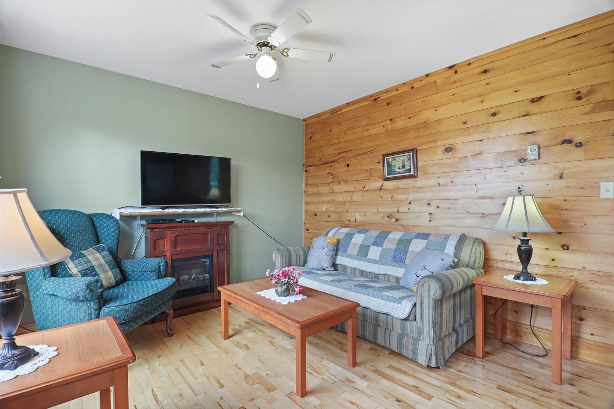 פרום Avonlea Cottages מראה חיצוני תמונה