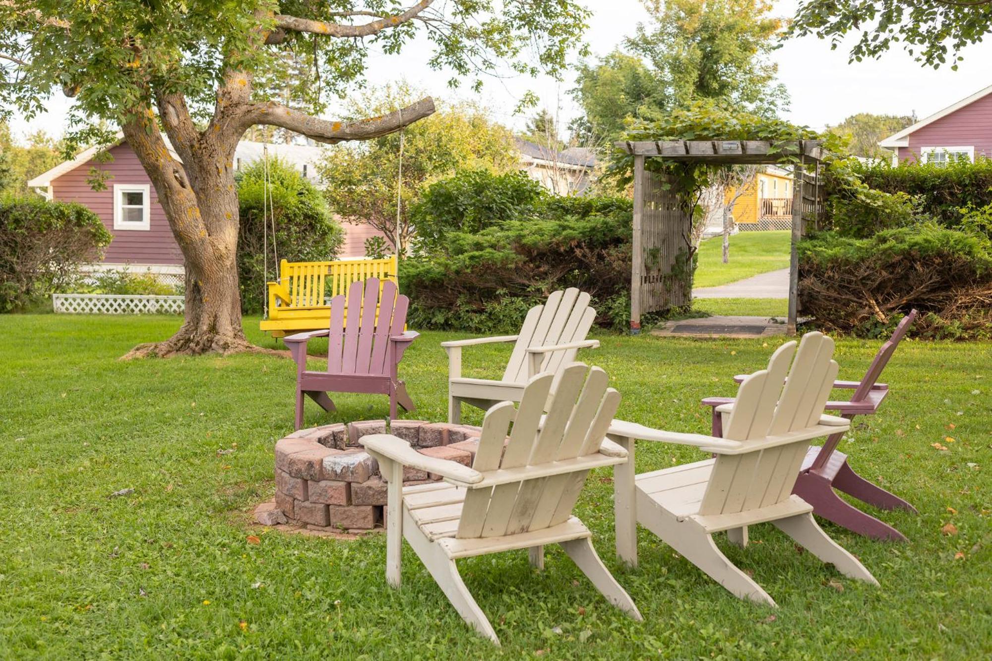 פרום Avonlea Cottages מראה חיצוני תמונה
